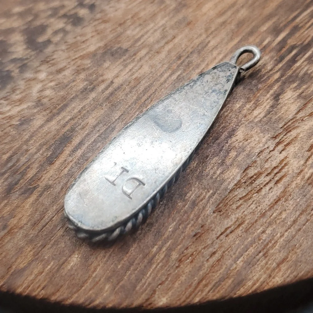 Old pawn Navajo sterling‎ native DI signed pendant